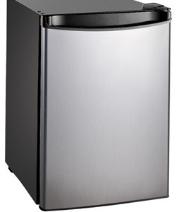 SM-126   4.5 Cubic Feet Refrigerator